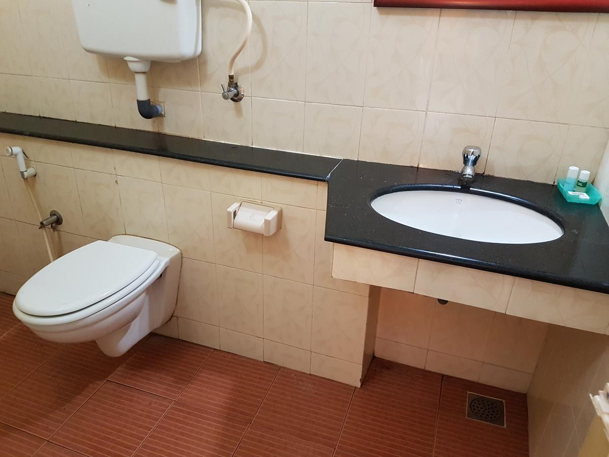 Hotel The Samrat Тривандрум Экстерьер фото