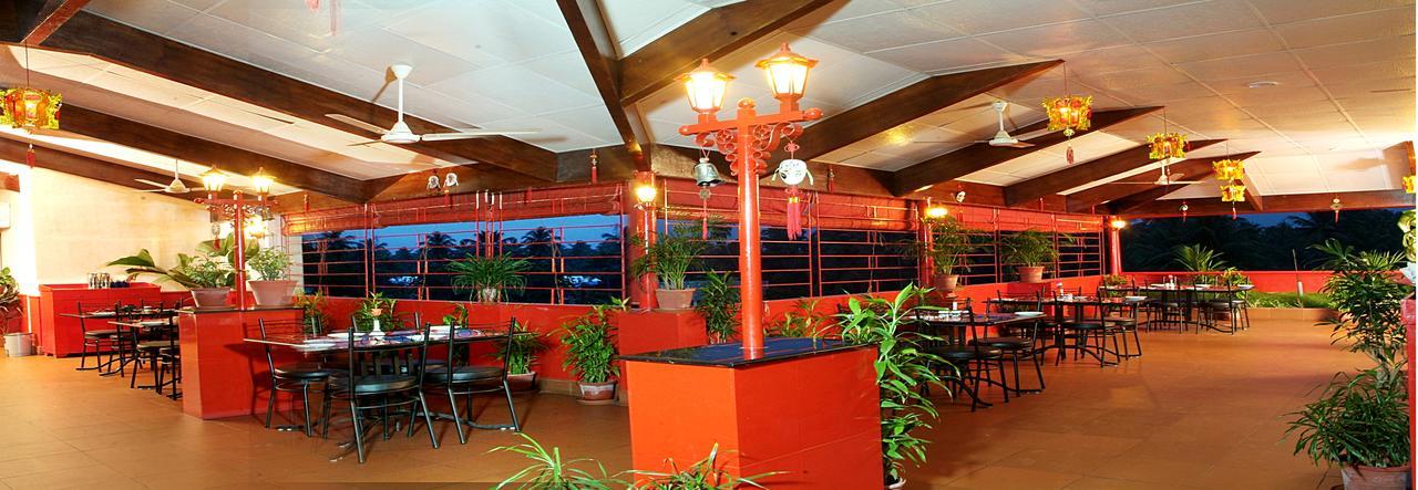 Hotel The Samrat Тривандрум Экстерьер фото